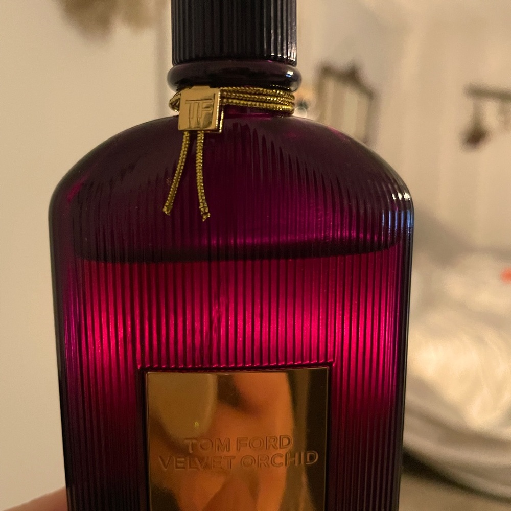 Tom Ford Velvet Orchid perfume